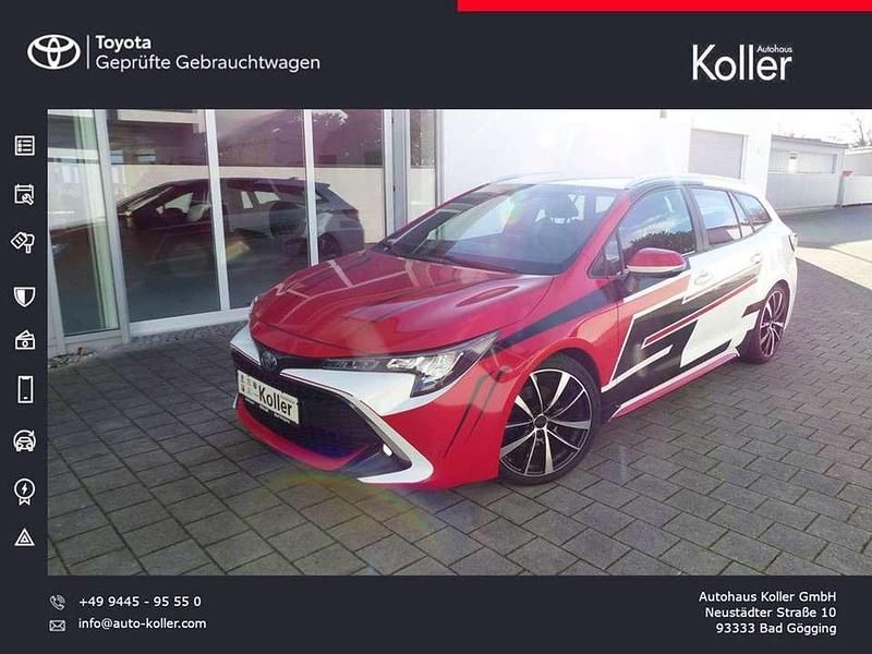 Gebraucht Toyota Corolla Business Edition 184 PS (135 kW) 2020 Schneeweiß 040 / folierung rot Kombi
