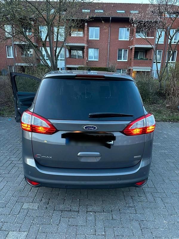 Gebraucht Ford Grand C-Max 125 PS (91 kW) 2013 Grau Van / Kleinbus