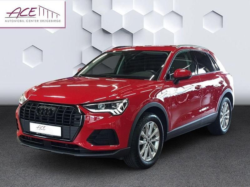 Rot Gebraucht 2020 Audi Q3 Basis SUV | 25.990 € (Fairer Preis) - Bild 1/4
