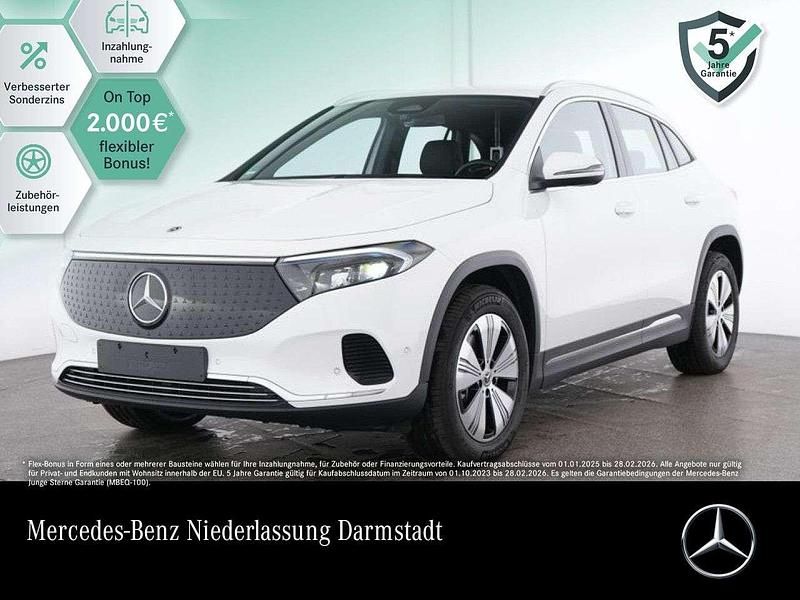 Polarweiß Gebraucht 2024 Mercedes EQA350 Advanced SUV | 36.590 € (Fairer Preis) - Bild 1/3
