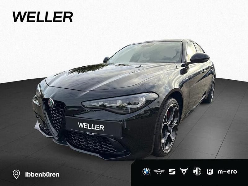 Colore esterno schwarz (schwarz) Gebraucht 2024 Alfa Romeo Giulia Veloce Limousine | 36.950 € (Superpreis) - Bild 1/4