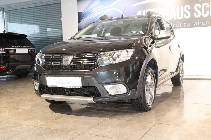 Gebraucht Dacia Sandero Prestige 90 PS (66 kW) 2019 Schwarz SUV