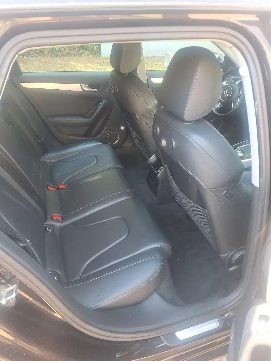 Gebraucht Audi A4 Ambiente 245 PS (180 kW) 2012 Schwarz Kombi