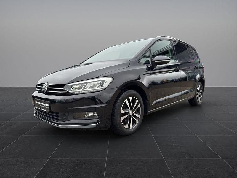 Gebraucht VW Touran United 116 PS (85 kW) 2020 Schwarz Van / Kleinbus