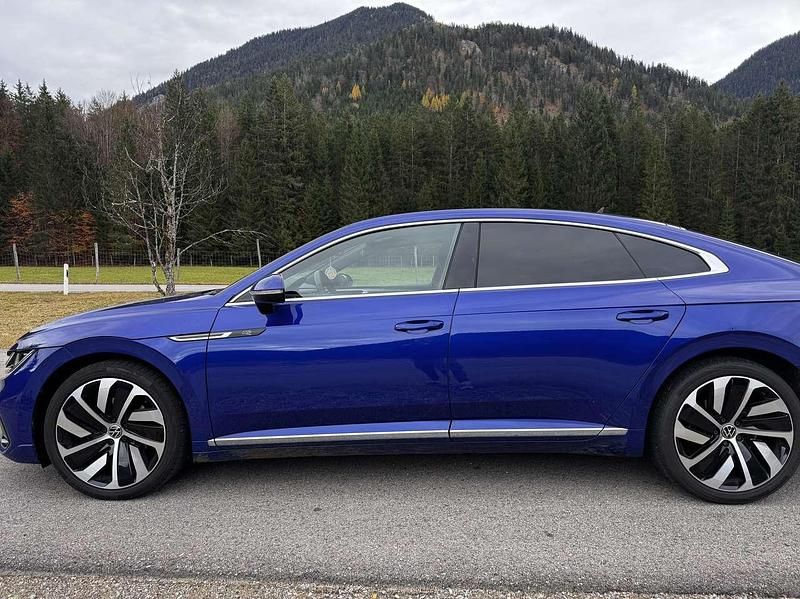 Gebraucht VW Arteon R-line 190 PS (139 kW) 2021 Blau Limousine