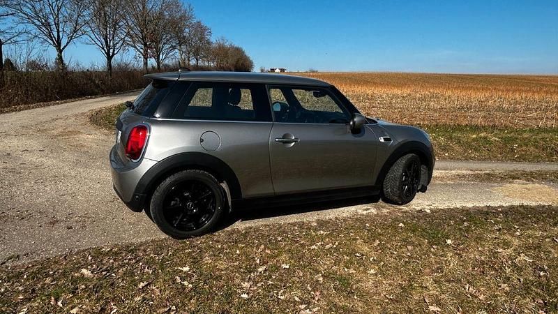 Gebraucht Mini ONE Chili 102 PS (75 kW) 2019 Kleinwagen