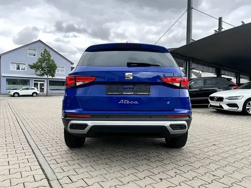 Gebraucht Seat Ateca 4Drive 150 PS (110 kW) 2022 Energy blau SUV