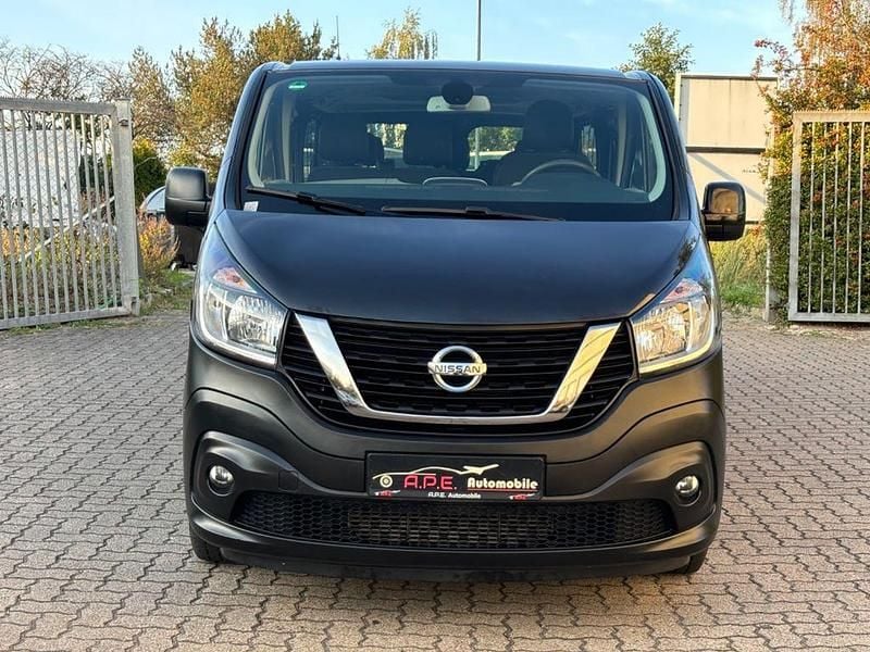 Gebraucht Nissan NV300 Premium Edition 125 PS (91 kW) 2017 Schwarz Van
