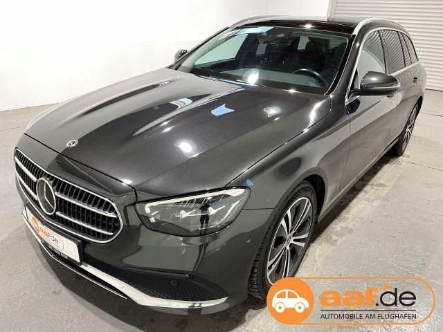 Grau Gebraucht 2021 Mercedes E220 Avantgarde Kombi | 36.950 € (Etwas zu teuer) - Bild 1/4