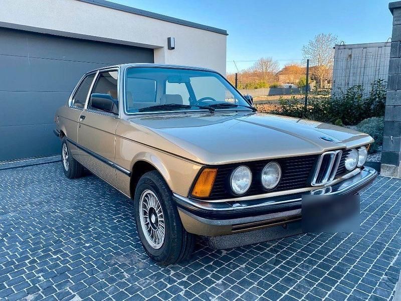 Gebraucht BMW 323 143 PS (105 kW) 1981 Beige Coupé