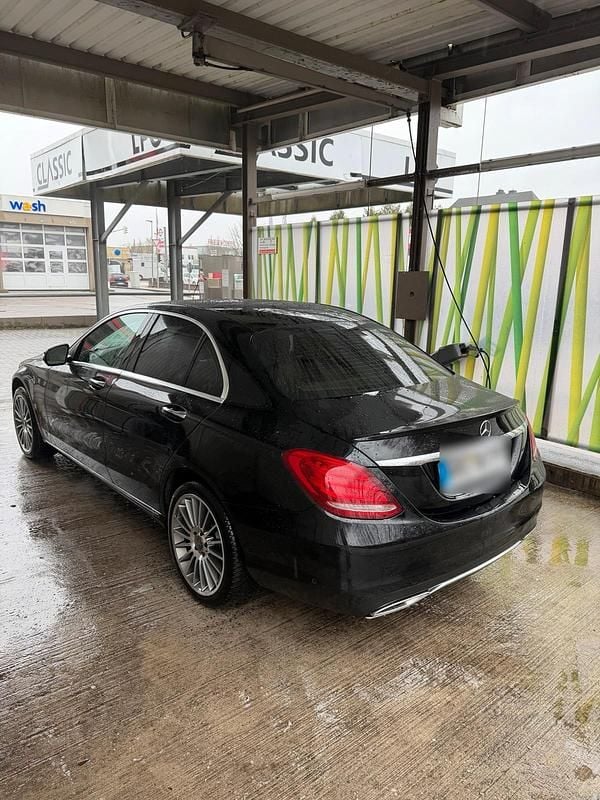 Gebraucht Mercedes C300 238 PS (175 kW) 2015 Schwarz Limousine
