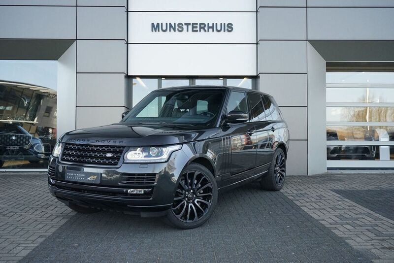 Grau Gebraucht 2014 Land Rover Range Rover Vogue SUV | 65.950 € - Bild 1/4