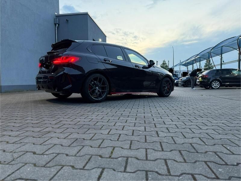 Schwarz Gebraucht 2020 BMW 128 Shadowline Limousine | 36.999 € - Bild 1/4