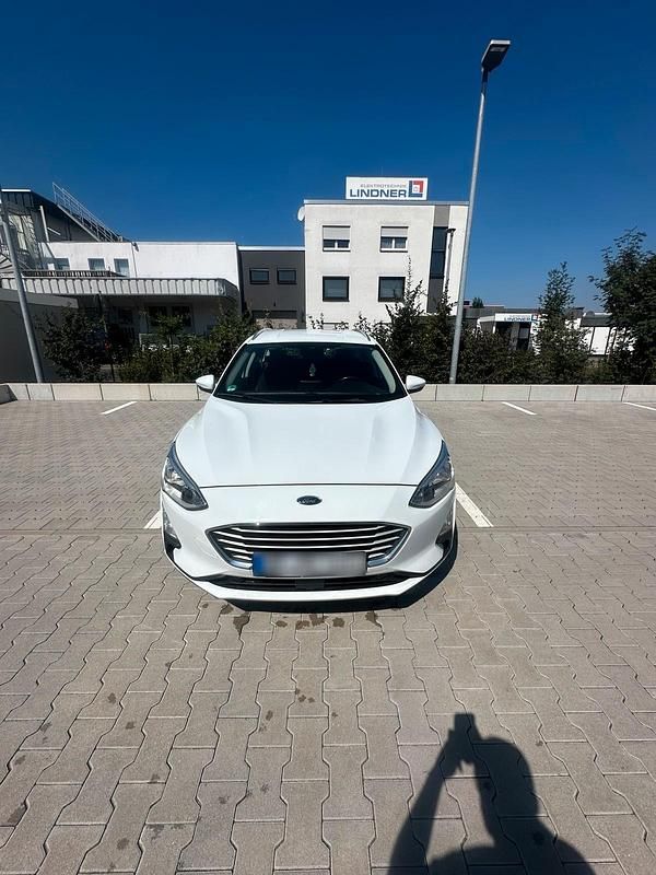 Gebraucht Ford Focus 150 PS (110 kW) 2019 Weiß Kombi