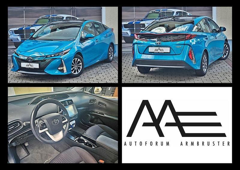 Blau Gebraucht 2018 Toyota Prius Plug-in Hybrid Kleinwagen | 17.290 € (Superpreis) - Bild 1/4