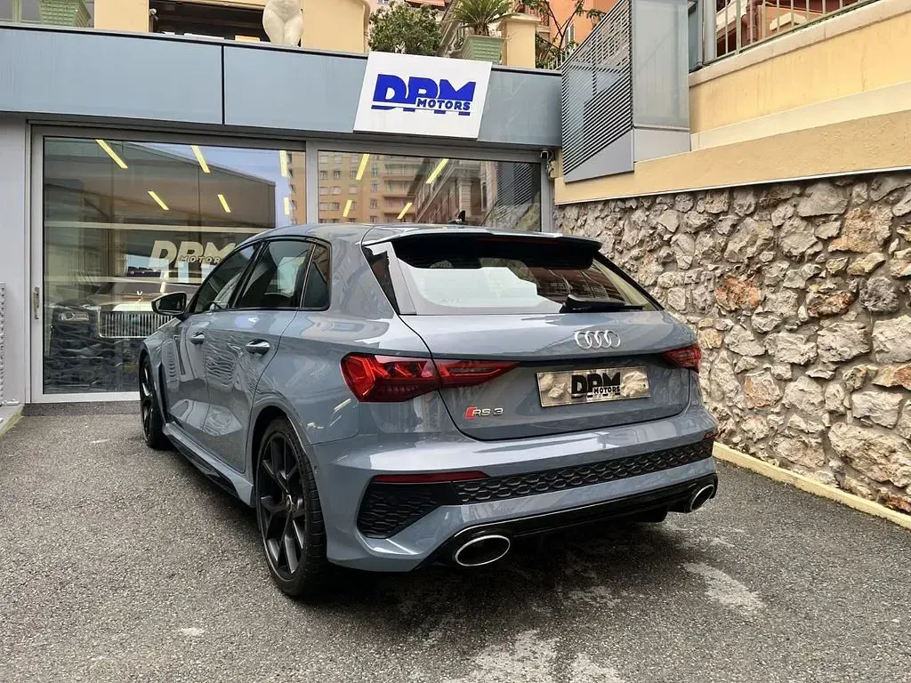 Gebraucht Audi RS3 Sport 400 PS (294 kW) 2022 Grün Limousine