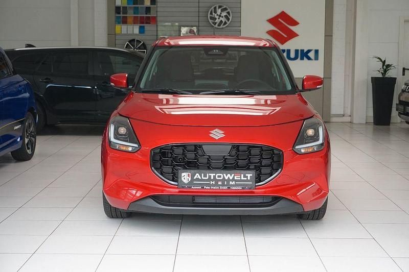 Neu Suzuki Swift Comfort+ 83 PS (61 kW) 2025 Blau Kleinwagen