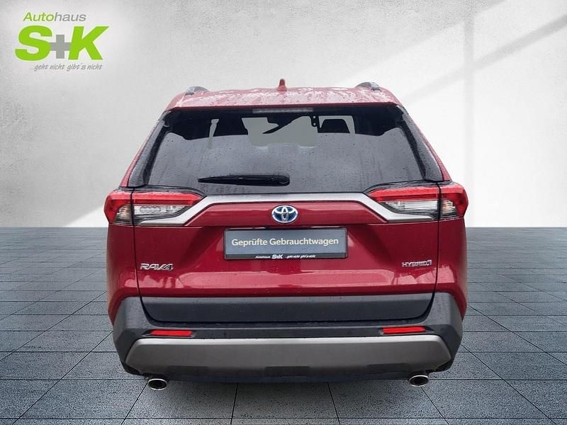 Gebraucht Toyota RAV4 Hybrid Club 218 PS (160 kW) 2019 Rot SUV