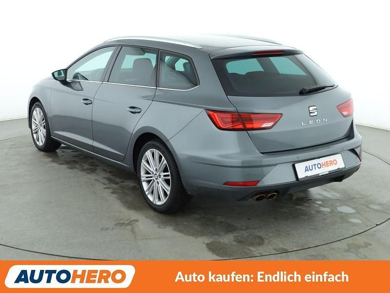 Gebraucht Seat Leon XCELLENCE 125 PS (91 kW) 2018 Grau Kombi