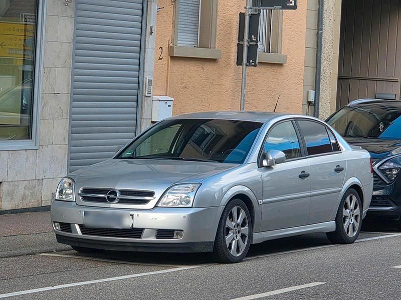 Gebraucht Opel Vectra 122 PS (89 kW) 2002 Silber Limousine