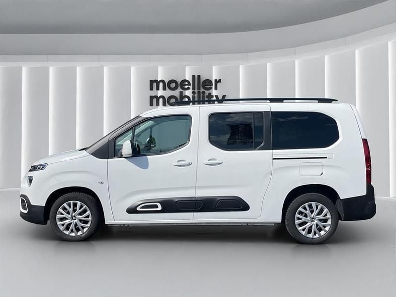 Weiß Gebraucht 2020 Citroën Berlingo Shine Van / Kleinbus | 22.790 € (Teuer) - Bild 1/2