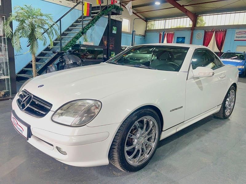 Gebraucht Mercedes SLK200 Edition 163 PS (119 kW) 2000 Weiß Cabrio