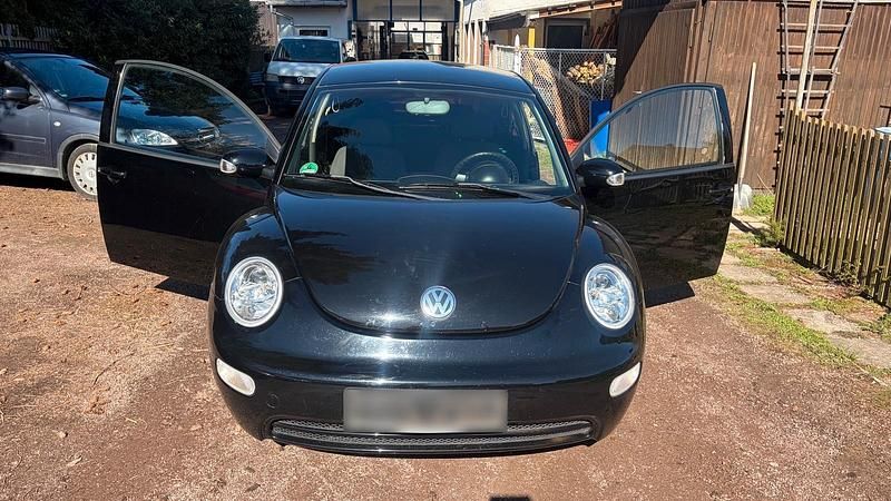 Second-hand VW Beetle 75 CP (55 kW) 2003 Negru Hatchback
