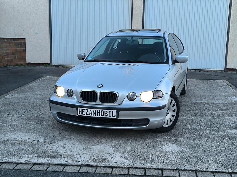 Silber Gebraucht 2002 BMW 316 Coupé | 3.499 € (Etwas zu teuer) - Bild 1/4