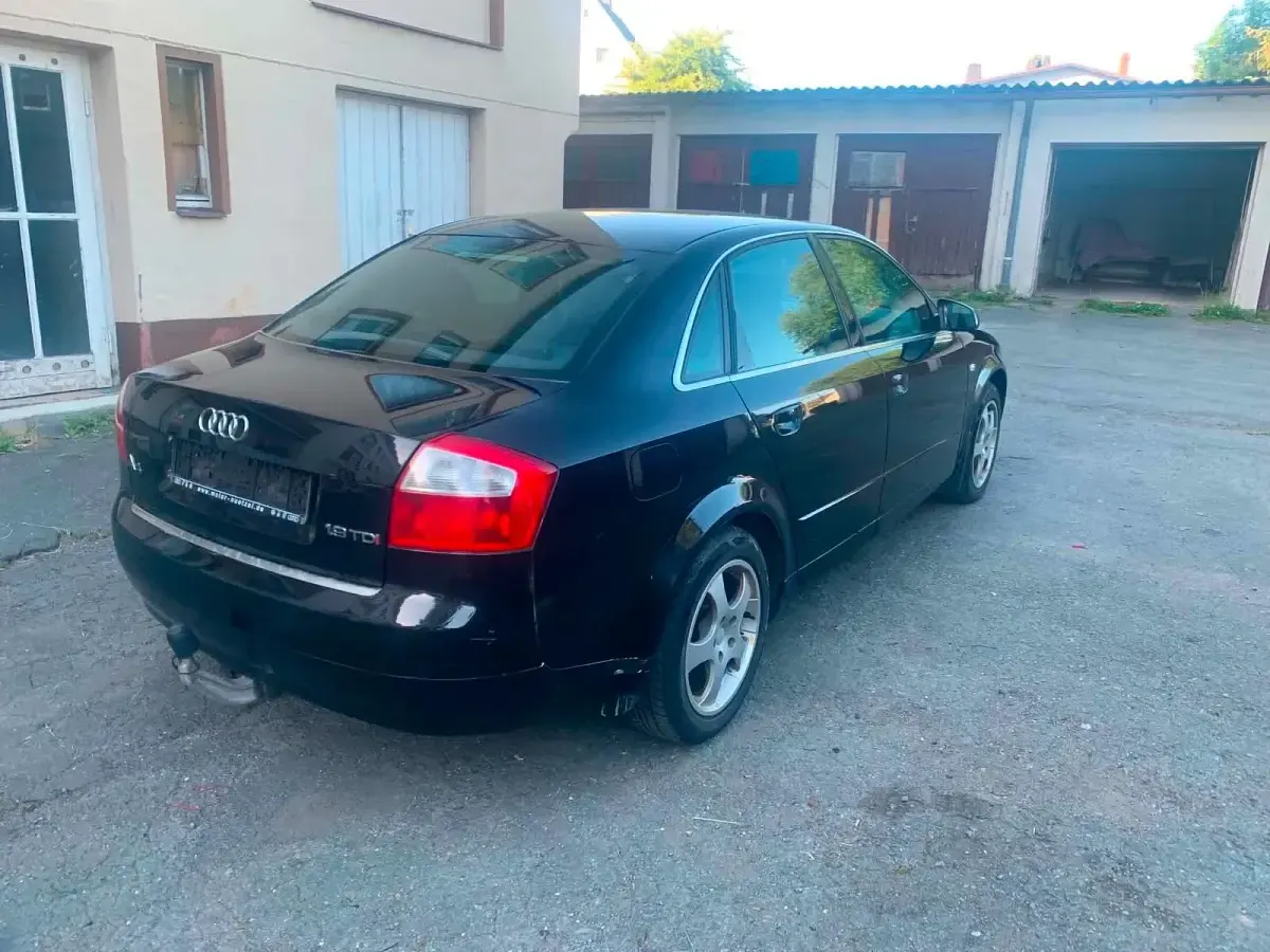 Gebraucht Audi A4 131 PS (96 kW) 2003 Limousine