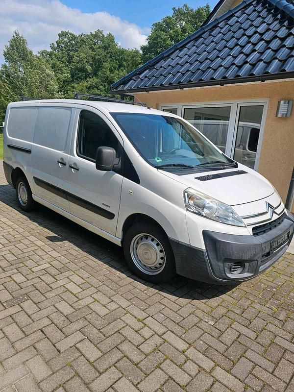 Weiß Gebraucht 2009 Citroën Jumpy Van / Kleinbus | 5.900 € (Teuer) - Bild 1/4