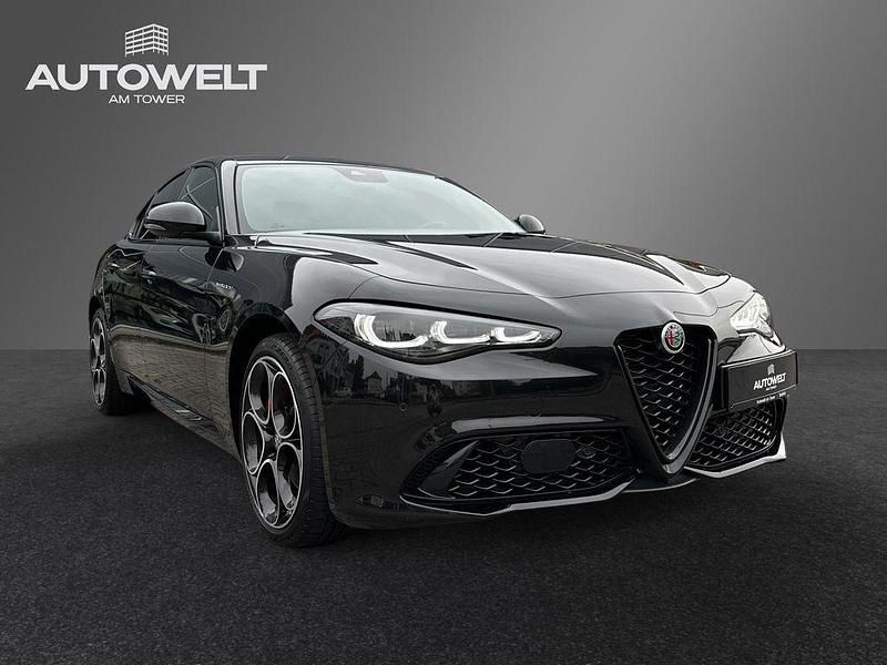 Schwarz Gebraucht 2024 Alfa Romeo Giulia Veloce Limousine | 38.330 € (Guter Preis) - Bild 1/4