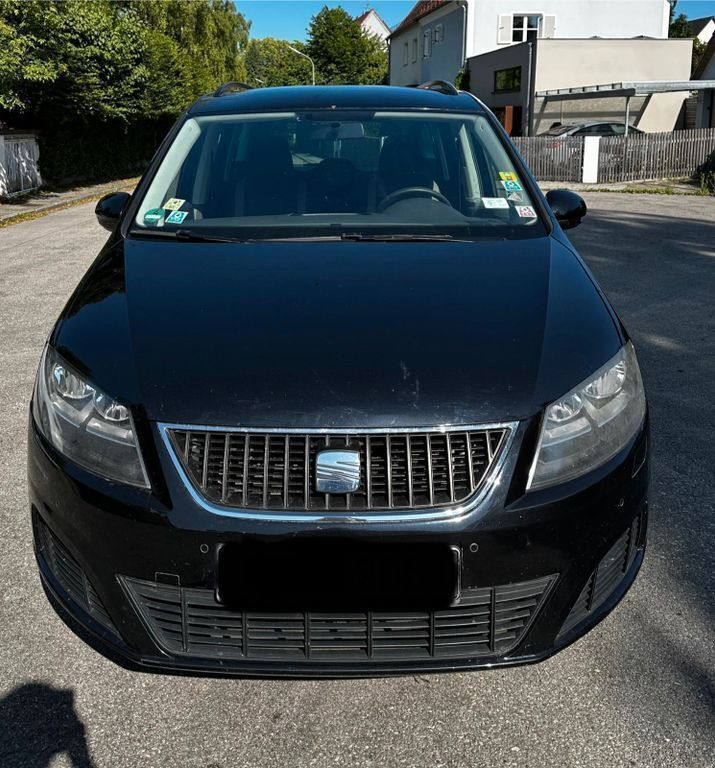 Schwarz Gebraucht 2013 Seat Alhambra Ecomotive Van / Kleinbus | 10.500 € (Guter Preis) - Bild 1/4