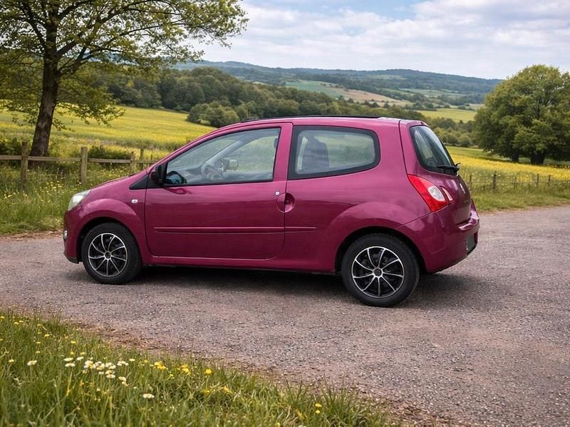 Gebraucht Renault Twingo 75 PS (55 kW) 2012 Violet Kleinwagen