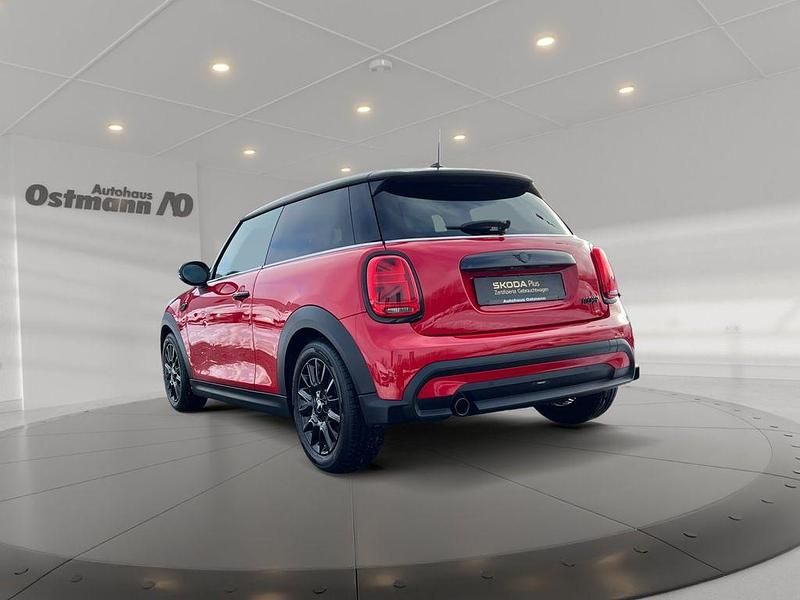 Gebraucht Mini Cooper Classic 136 PS (100 kW) 2024 Chili red Kleinwagen