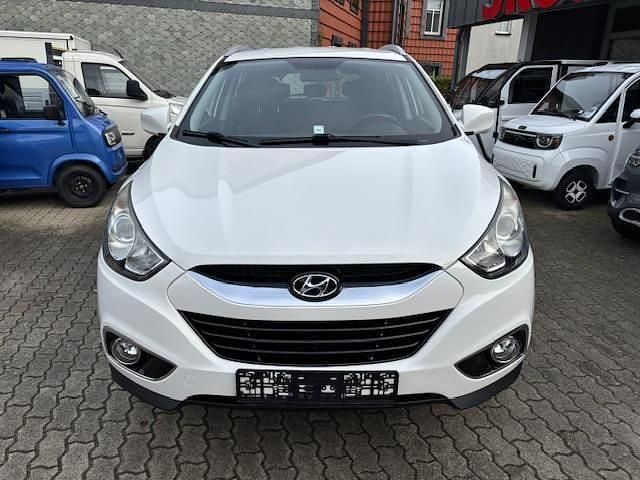 Gebraucht Hyundai Tucson 176 PS (129 kW) 2012 Weiß SUV