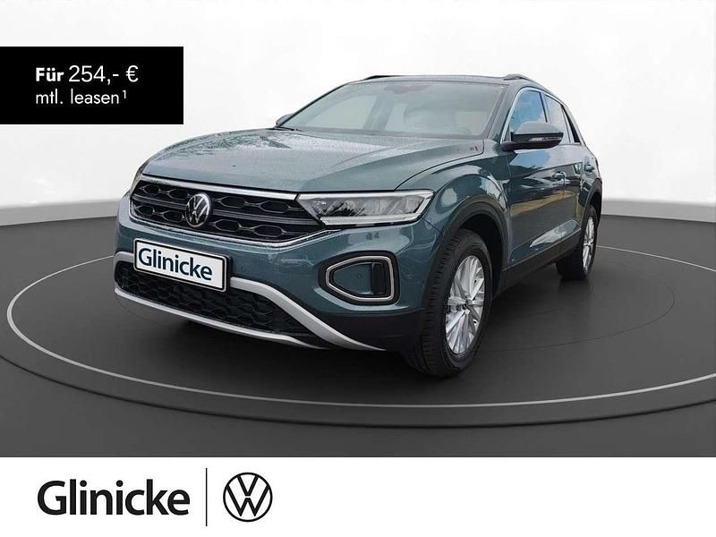 Petroleum blue metallic Neu 2025 VW T-Roc Life SUV | 30.970 € (Etwas zu teuer) - Bild 1/2