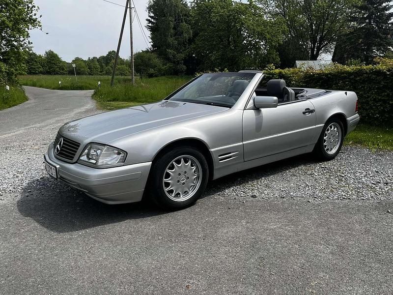 Silber Gebraucht 1998 Mercedes SL500 Cabrio | 24.900 € (Guter Preis) - Bild 1/4