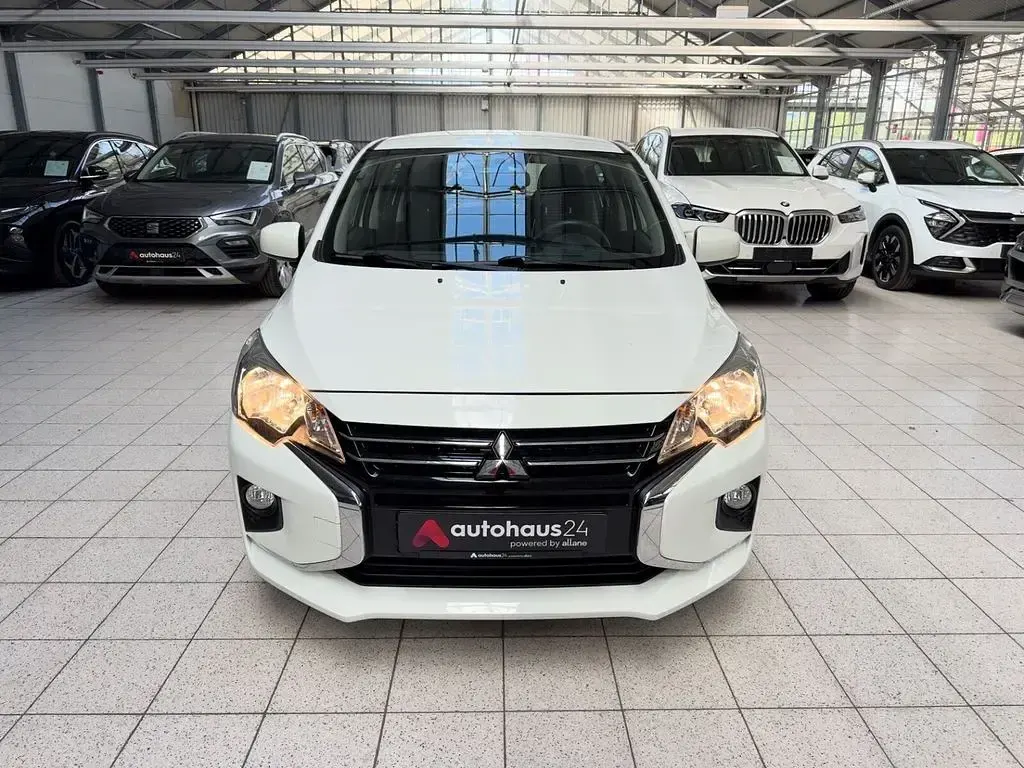 Gebraucht Mitsubishi Space Star Select 80 PS (58 kW) 2023 Weiß Kleinwagen