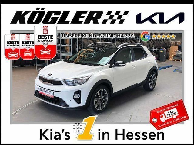 Schneeweissschwarz Gebraucht 2021 Kia Stonic Spirit SUV | 15.440 € - Bild 1/3