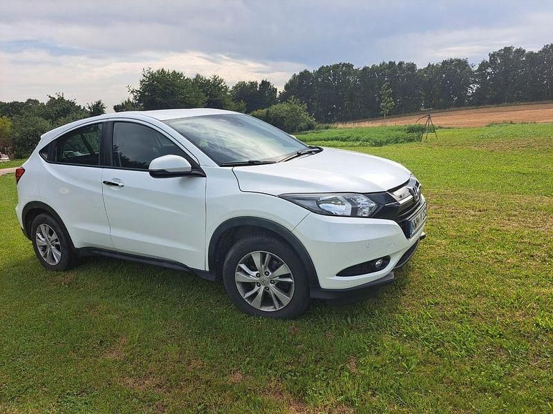 Weiß Gebraucht 2016 Honda HR-V Elegance SUV | 12.598 € (Fairer Preis) - Bild 1/4