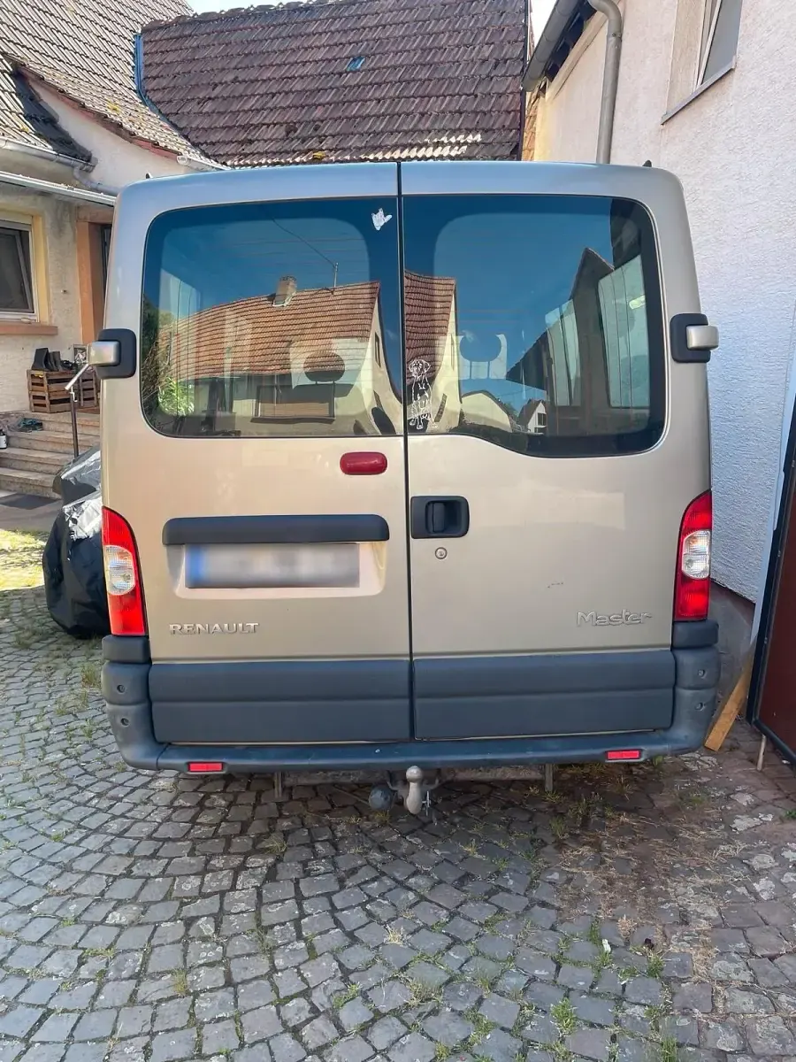 Gebraucht Renault Master 101 PS (74 kW) 2010 Van / Kleinbus