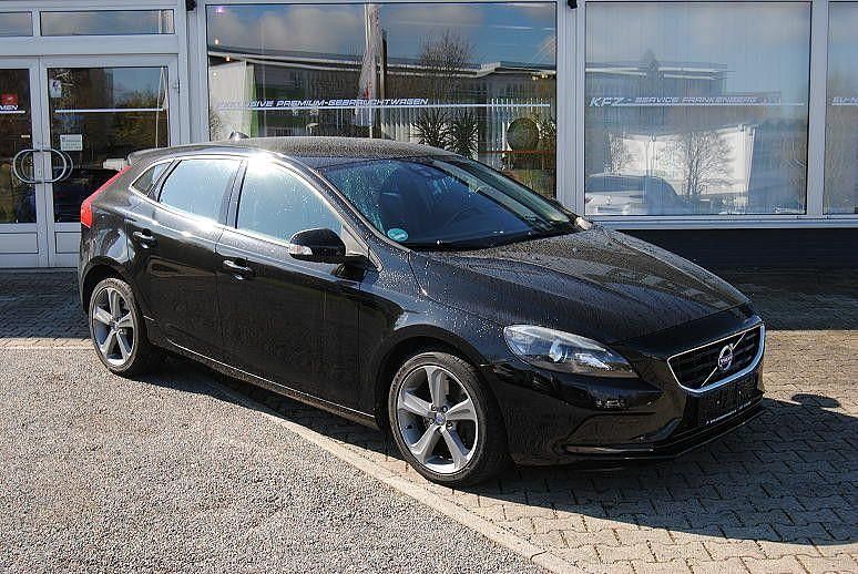 Occasion Volvo V40 You! 150 ch (110 kW) 2014 Noir Berline