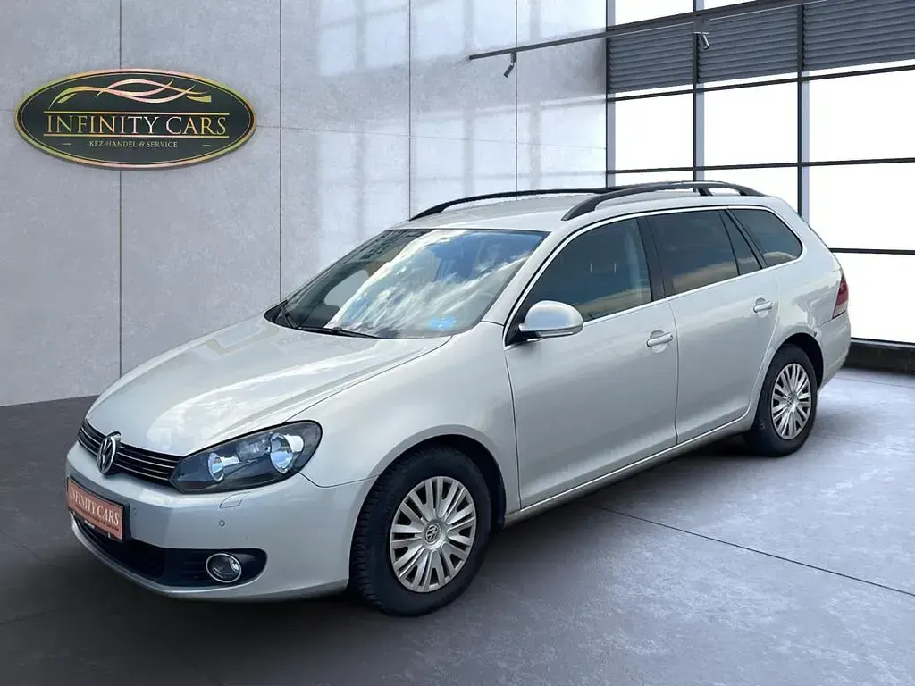 Gebraucht VW Golf VI Comfortline 122 PS (89 kW) 2010 Gold Kombi