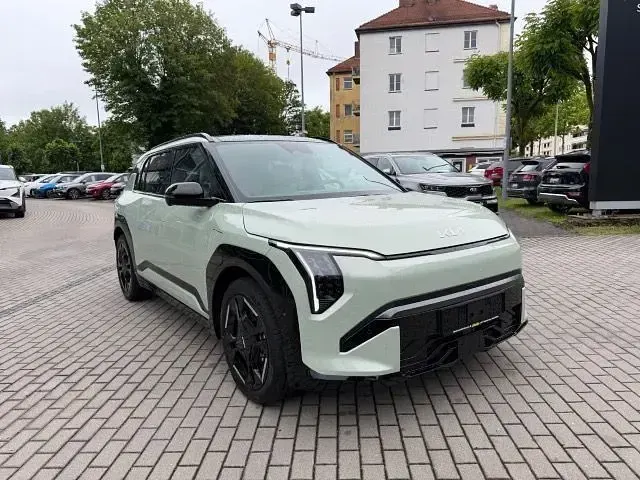 Neu Kia EV3 GT-Line 150 kW (204 PS) 2026 Grün SUV