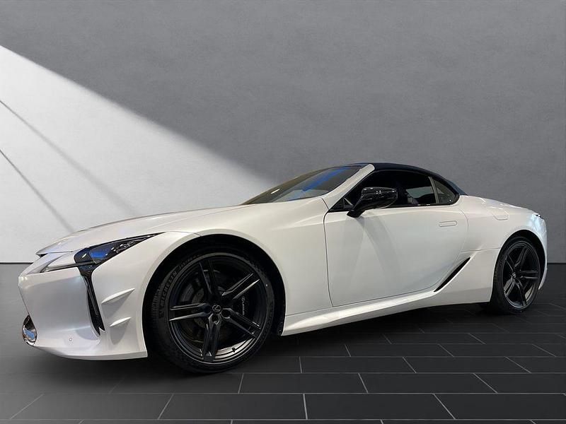 Gebraucht Lexus LC 500 464 PS (341 kW) 2024 Hakuji white (semi matte) (wei Coupé