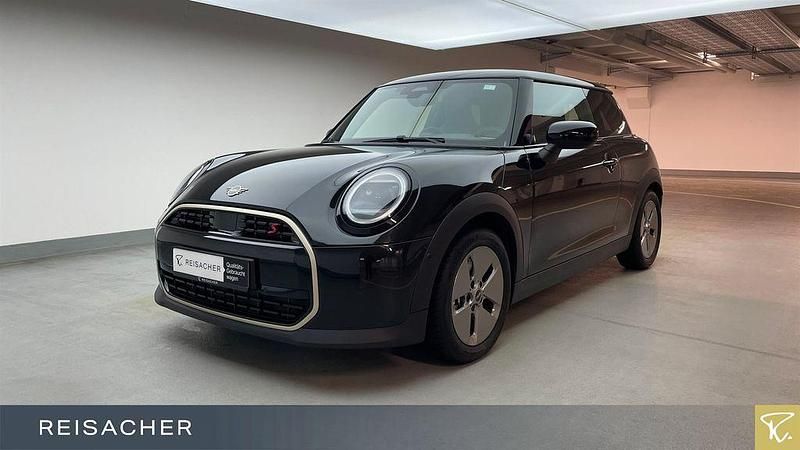 Schwarz Gebraucht 2024 Mini John Cooper Works Kleinwagen | 31.349 € (Guter Preis) - Bild 1/4