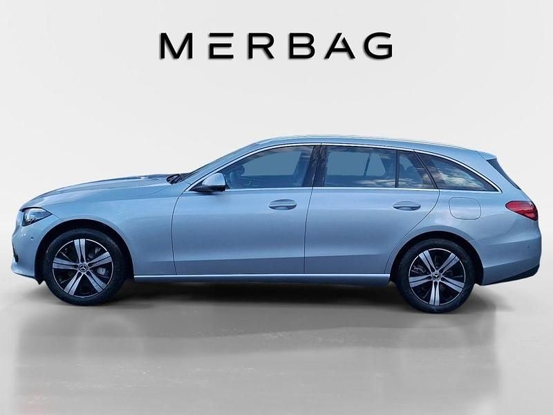 Gebraucht Mercedes C300e 197 PS (144 kW) 2024 Silber Kombi