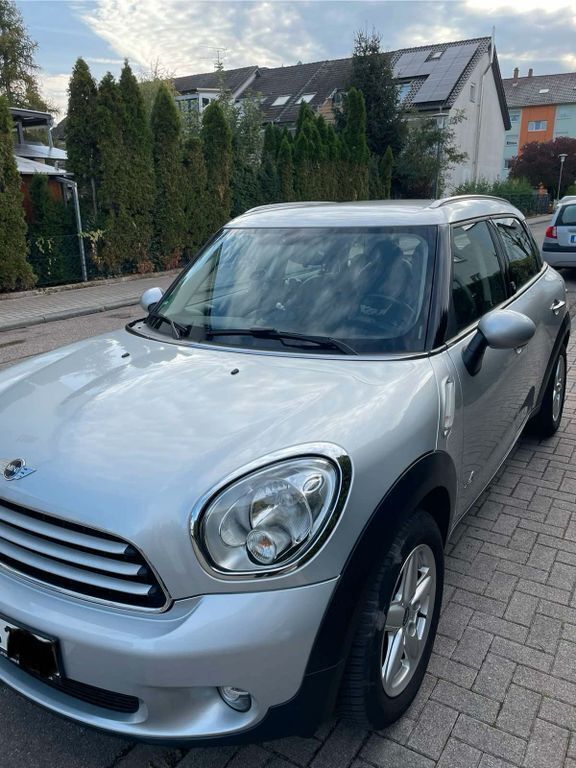 Silber Gebraucht 2013 Mini Cooper D Countryman SUV | 8.500 € (Fairer Preis) - Bild 1/4