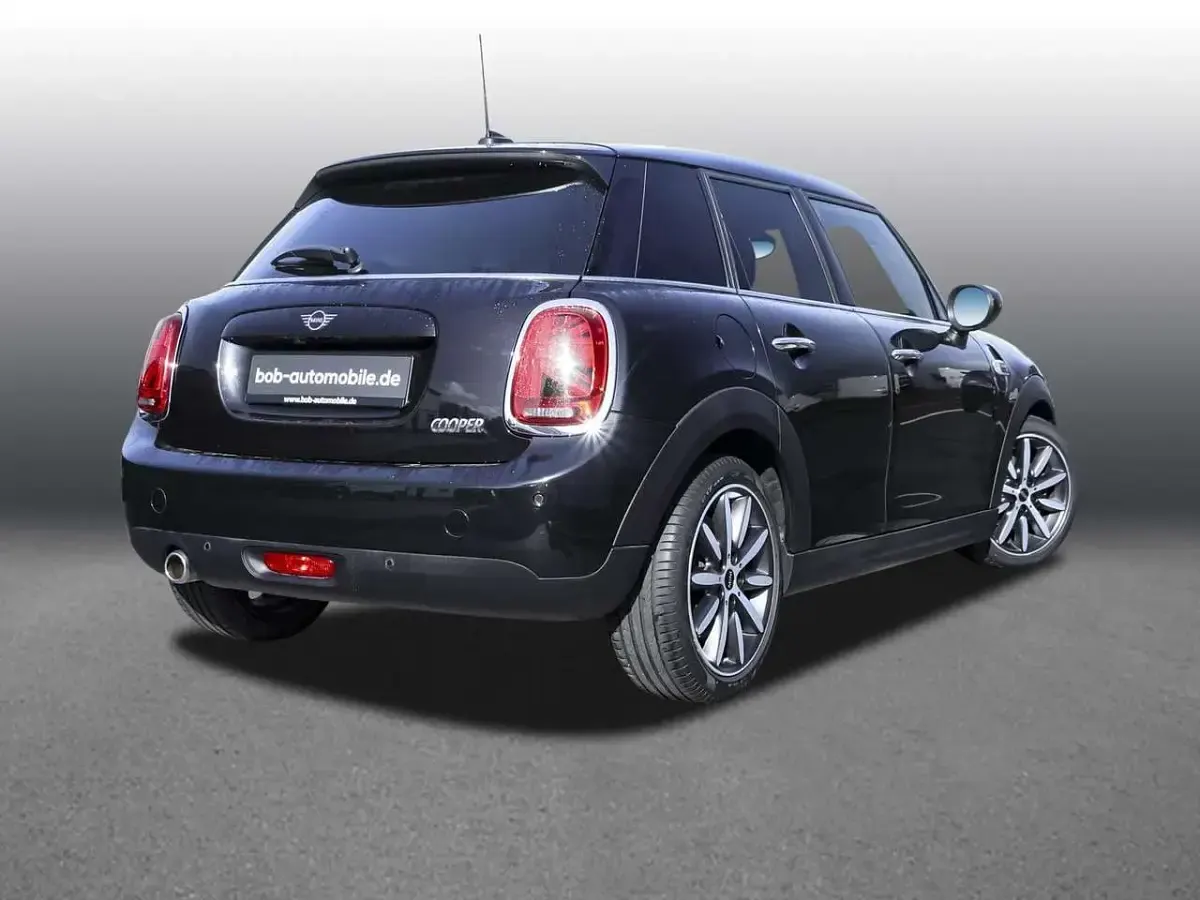 Occasion Mini Cooper Chili 136 ch (100 kW) 2019 Noir Citadine