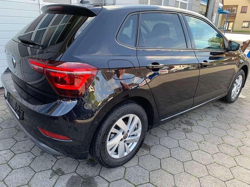 Gebraucht VW Polo Style 116 PS (85 kW) 2024 Schwarz (metallic) Kleinwagen